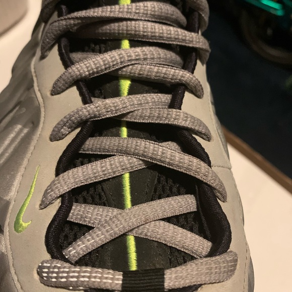 Nike Foamposite - Picture 6 of 6